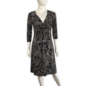 Cato Black & White Floral Twisted Front Low V-Neck Dress